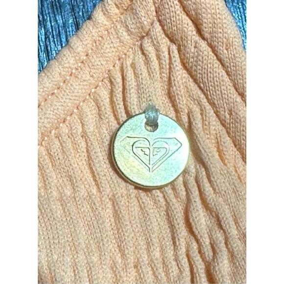 Roxy NWT size M Darling Wave bralette coral colored bikini top - swim - Picture 6 of 9